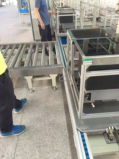 國內灶燃氣,熱水器,煙機,電熱水器,消毒柜,環保灶,億翔龍集團,國內廚具,廚房用品,帥運來,智榮好太太